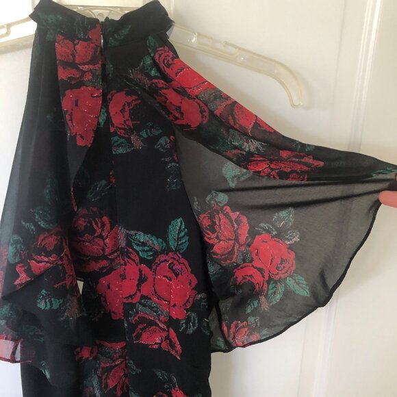 Lovers and Friends Golden Ray Red Roses Boho Floral Maxi Dress in XS - Picture 8 of 10